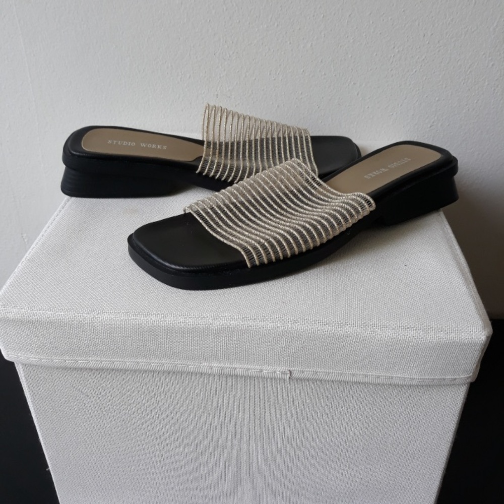 🆕 Studio Works Gold sandal 6.5